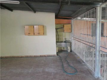Sea Confiable vende amplia y céntrica propiedad en Las Tablas.