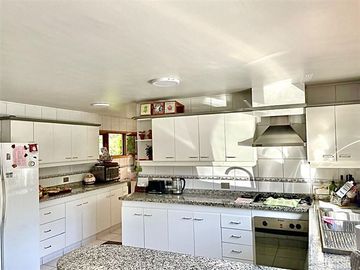 Casa en Venta en Camino Otoñal / República de Honduras