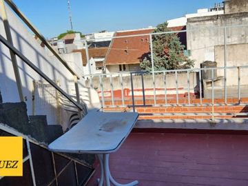 Casa PH en venta en Ramos Mejia Sur