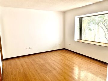 Casa en Venta en Cercana Av Santa Teresa / Tres Carrera / 5D 4B