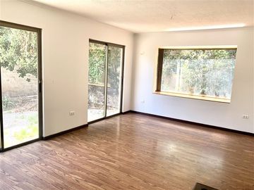 Casa en Venta en Cercana Av Santa Teresa / Tres Carrera / 5D 4B