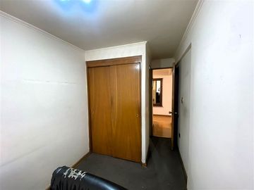 Departamento en Venta en Luis Zegers / Apoquindo
