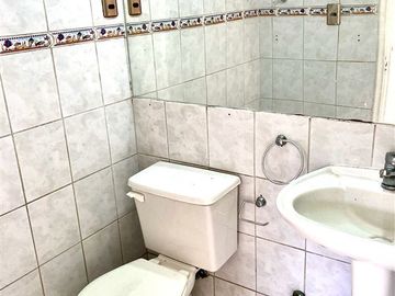 Departamento en Venta en Departamento 2 Dormitorios, Cerca Metro, Centros Comerciales