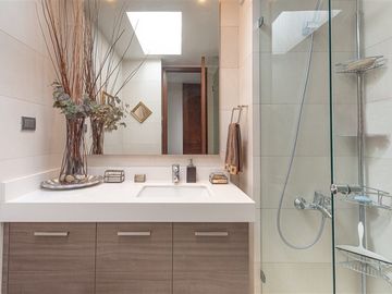Departamento en Venta en Carolina Rabat 1010