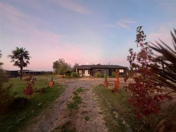 Casa en Venta en k25 Curicó