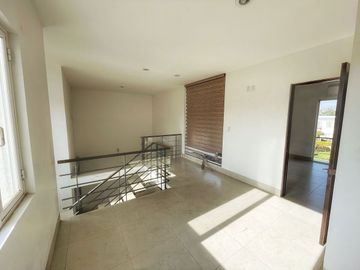 Casa en Venta en el Fraccionamiento Tirio, Barrio de Yerbabuena, Guanajuato
