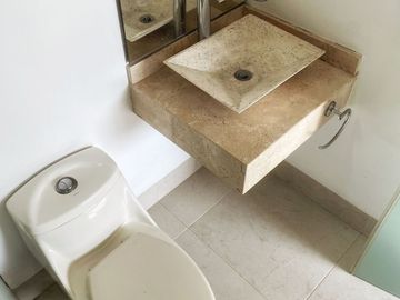 Casa en Venta en el Fraccionamiento Tirio, Barrio de Yerbabuena, Guanajuato