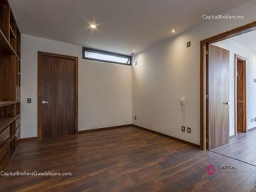 CASA DE LUJO NUEVA EN VENTA RESERVA REAL
