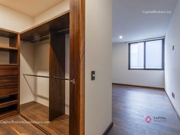 CASA DE LUJO NUEVA EN VENTA RESERVA REAL