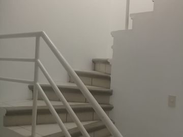 Vendo casa en Zona Poniente de Tuxtla