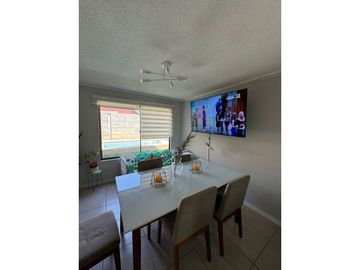 VENDEMOS AMPLIA CASA CON PISCINA EN CONDOMINIO DE BUIN ORIENTE