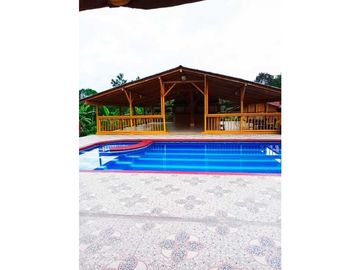 Espectacular eco hotel con 7 cabañas, La Tebaida QUINDIO