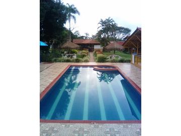 Espectacular eco hotel con 7 cabañas, La Tebaida QUINDIO
