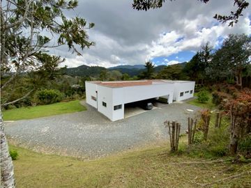 Venta Casa Campestre Parcelacion Via Las Palmas (Retiro)