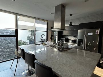 Preciosa Residencia de Autor en Centro Sur, Claustros de Las Misiones II
