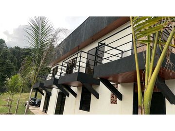 VENTA DE FINCA EN EL LAGO CALIMA AMOBLADA TP 8268882