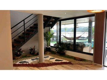 VENTA DE FINCA EN EL LAGO CALIMA AMOBLADA TP 8268882