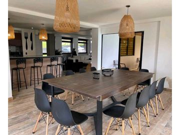 VENTA DE FINCA EN EL LAGO CALIMA AMOBLADA TP 8268882