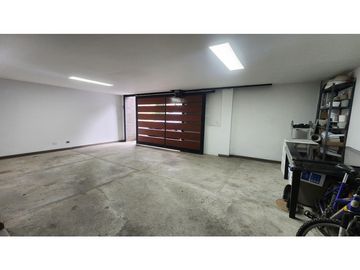 VENTA CASA MODERNA EN SABANETA - AVES MARIA