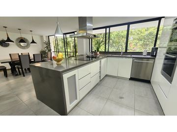 VENTA CASA MODERNA EN SABANETA - AVES MARIA