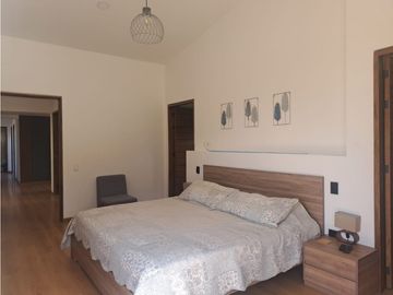 vendo casa finca campestre en parcelación vía Rionegro la Ceja 2.800m2