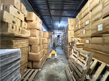 VENTA DE GALERA CON OFICINA EN CARRASQUILLA (8)