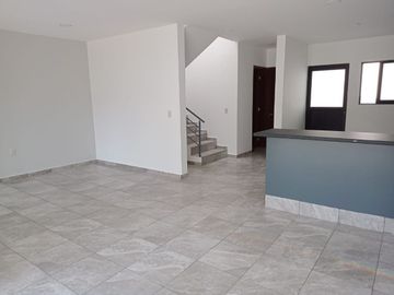 Casa en venta en Las Brisas, Temixco.  Casas y bienes raíces en venta al sur de Cuernavaca, Morelos.