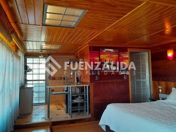 Casa en Venta en Carlos Lyon
