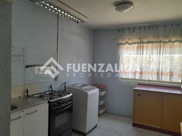 Casa en Venta en Carlos Lyon