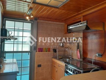 Casa en Venta en Carlos Lyon