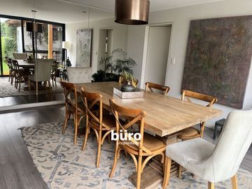 ESPECTACULAR CASA EN VENTA EN SURCO DE 3/4 DORM JARDIN GRANDE