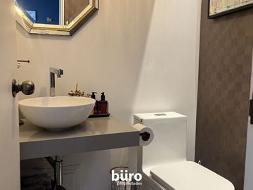 ESPECTACULAR CASA EN VENTA EN SURCO DE 3/4 DORM JARDIN GRANDE