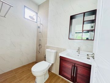 4 Bedroom House for sale in Mae Hia, Chiang Mai