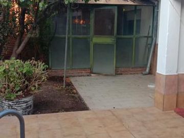 VENTA CASA 6 ambientes Bº CARNAGHI Neuquen