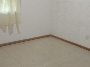 VENTA CASA 6 ambientes Bº CARNAGHI Neuquen