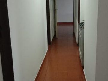 VENTA CASA 6 ambientes Bº CARNAGHI Neuquen