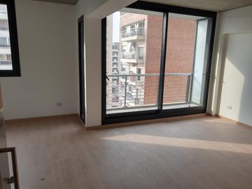 Divino 2 Ambientes con Dormitorio en Suite - Cocina Separada - Balcon - Cochera - Amenities