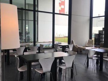 Divino 2 Ambientes con Dormitorio en Suite - Cocina Separada - Balcon - Cochera - Amenities