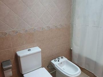 VENTA CASA  - Lisandro Olmos Etcheverry