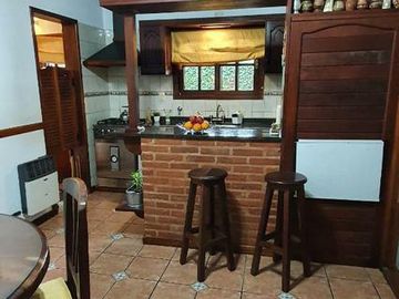 VENTA CASA  - Lisandro Olmos Etcheverry