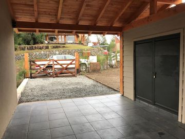 Venta Casa 3 Dormitorios -  Villa la Angostura