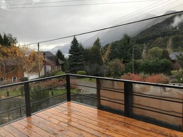 Venta Casa 3 Dormitorios -  Villa la Angostura