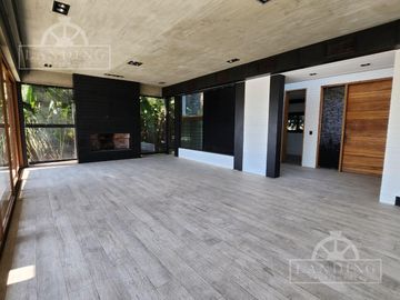 Casa al Río en Barrio Náutico Albanueva, Rincón de Milberg