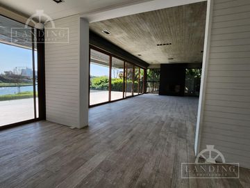 Casa al Río en Barrio Náutico Albanueva, Rincón de Milberg