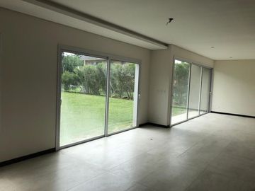 Casa - Francisco Alvarez