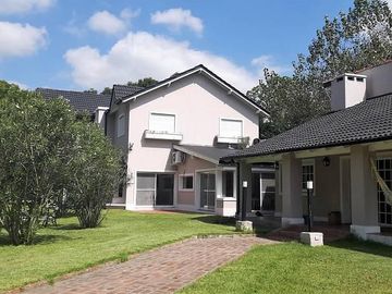 Importante propiedad en venta Club de Campo El Moro Marcos Paz Zona Oeste Buenos Aires