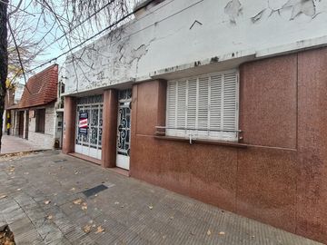 Venta  Casa frente Cochera   Reciclar Arroyito  Rosario