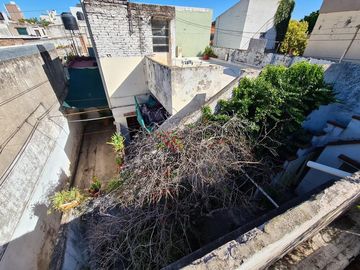 Venta  Casa frente Cochera   Reciclar Arroyito  Rosario