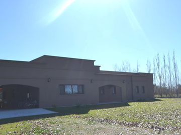 Casa a la venta en  Estancias Las Lilas, lujan