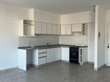 Venta 2 Ambientes al Frente c/Balcón terraza  a Estrenar